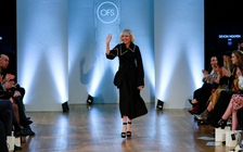 Thời trang Việt lên sàn 'Paris Fashion Week'