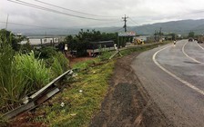 Xe tải chở phân bón tông sập nhà dân trong đêm khi đổ đèo Phú Hiệp