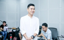 Hồ Hoài Anh xuất hiện vui vẻ sau ồn ào ly hôn Lưu Hương Giang