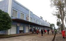 Cách ly hàng ngàn người về từ vùng dịch