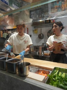 'Bí mật' trong ổ bánh mì Việt Nam có hương vị đích thực nhất Hồng Kông