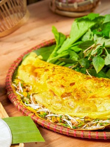 Michelin lý giải vì sao bánh xèo Việt Nam hấp dẫn du khách