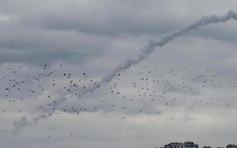 Nga tập kích Kyiv, Ukraine bắn rơi hàng chục UAV tự sát