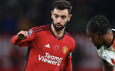 Bruno Fernandes lên tiếng trước tin đồn chia tay M.U, De Gea từ chối mức lương ‘khủng’