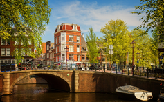 Thành phố kênh đào Amsterdam đẹp như tranh vẽ