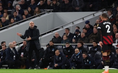 HLV Guardiola nói về tương lai trước viễn cảnh Man City có thể bị xuống hạng