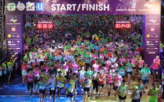 Khai mạc giải chạy đêm Ho Chi Minh City Night Run Thang Loi Group 2023