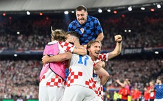 Hạ chủ nhà Hà Lan, Croatia vào chung kết UEFA Nations League