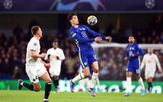 Chelsea gặp khó trong kế hoạch 'giải phóng' đội hình