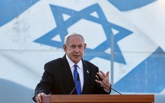 Thủ tướng Israel Benjamin Netanyahu sẽ cấy máy tạo nhịp tim