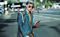 Stylist Việt mặc đồ tự thiết kế, kể chuyện thú vị tại Berlin Fashion Week