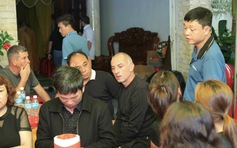 Vợ con đau đớn, HLV Graechen bật khóc trong ngày vĩnh biệt trợ lý Dương Minh Ninh