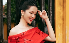 Khoe vai gầy mong manh, cuốn hút với loạt thiết kế 'off shoulder' gam màu đỏ