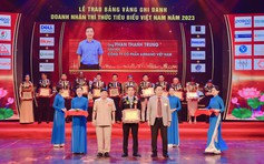 CEO Airnano Việt Nam nhận giải thưởng doanh nhân Vàng Việt Nam 2023