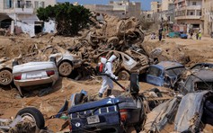 Thách thức kép với nạn nhân lũ lụt ở Libya
