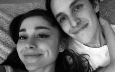 Ariana Grande đệ đơn ly hôn chồng trẻ