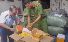 Hàng ngàn bánh trung thu không rõ nguồn gốc bị thu giữ