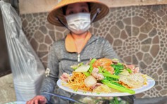 121 món ăn tiêu biểu Việt Nam: Mì xào giòn Sài Gòn có gì hấp dẫn?