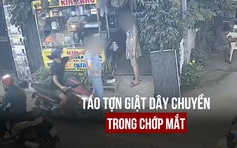 Ra trước nhà dời chậu cây, bị giật dây chuyền trong tích tắc