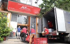 J&T Express tăng cường lực lượng giao hàng dịp tết