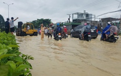 Đông Nam bộ đối mặt với tình trạng ùn tắc giao thông, ngập úng