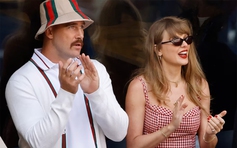 Taylor Swift đính hôn với Travis Kelce?