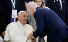 Tổng thống Biden sẽ gặp Giáo hoàng Francis trước lễ nhậm chức của ông Trump