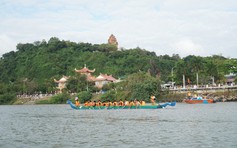 768 VĐV tranh tài đua thuyền rồng trên sông Đà Rằng