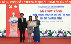 Truy tặng Huân chương dũng cảm cho nhân viên bảo vệ trong vụ cướp ngân hàng