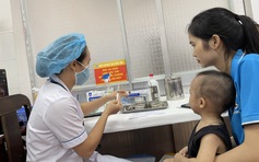 Sở Y tế TP.HCM ra văn bản sát tết tiêm vắc xin bù cho trẻ sinh 2023