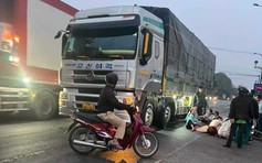 Quảng Trị: Cụ ông đi xe đạp điện tử vong sau va chạm với xe tải