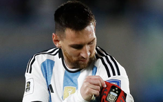 Messi ‘bạc tóc’ nghĩ suy có nên cùng U.23 Argentina dự Olympic 2024 hay không?