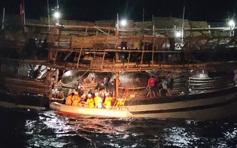 Ngư dân sống sót thần kỳ sau 28 giờ trôi dạt ở vùng biển Hoàng Sa