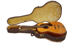 Bán đấu giá đàn guitar bị thất lạc từ thập niên 1960 của John Lennon