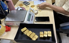 'Bỏng tay' với vàng SJC, tăng sốc 1,3 triệu đồng trong buổi sáng