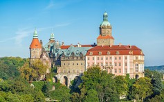 Những tòa lâu đài đẹp tựa cổ tích tại Ba Lan