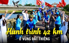 Hào hùng đoàn xe diễu hành Vì hòa bình: Hành trình 42 km ở vùng đất thiêng