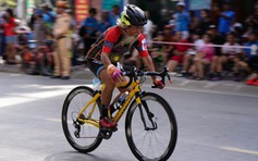 Giải đua xe đạp 'Điểm đến Hòa bình': Gay cấn các nội dung dành cho nam