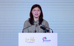 'Cứ 10 khách nước ngoài đến Việt Nam có 3 người Hàn Quốc'