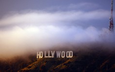 Thật hư bức ảnh bảng hiệu Hollywood bị cháy