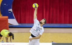 Ngoại binh đẳng cấp thế giới của đội bóng chuyền Công an TP.HCM bất ngờ chấn thương