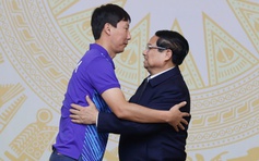 HLV Kim Sang-sik được đề xuất tặng bằng khen của Thủ tướng Chính phủ