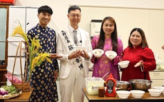 Lễ hội ẩm thực Việt Nam: Người Việt nấu phở đãi người Nhật tại Osaka