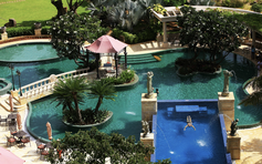 Cận cảnh ngôi trường nằm trong khách sạn 5 sao đầu tiên tại Việt Nam