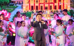 NSND Tạ Minh Tâm, Quốc Đại hát khai mạc 'Những ngày VH - NT TP.HCM'