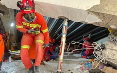 59 người mất tích 'không còn dấu hiệu sống' trong vụ sập trường tại Indonesia