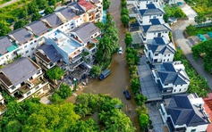 Thêm 'khu biệt thự triệu đô' ở Hà Nội vẫn mênh mông nước sau 3 ngày