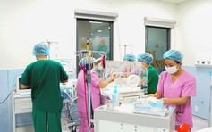 Hành trình 50 ngày sinh tồn của bé trai sinh non 27 tuần nặng hơn 1 kg