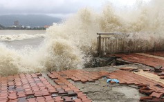 Bộ Quốc phòng: Đình hoãn các cuộc họp không cấp bách để ứng phó mưa lũ miền Trung