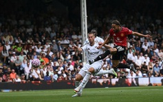 Ngoại hạng Anh: M.U trước 'cú ăn ba'